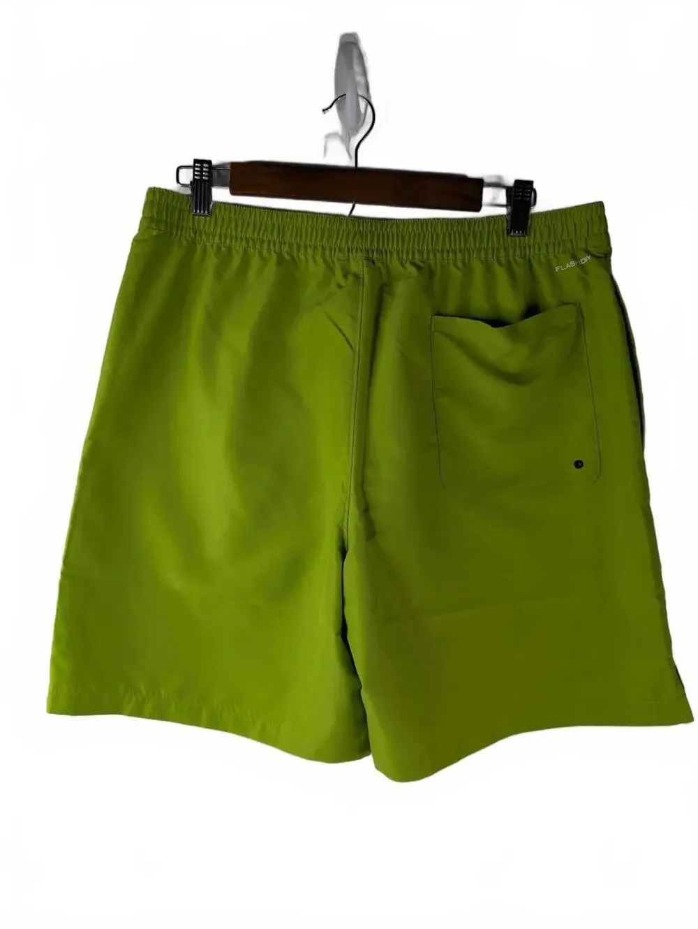 NWT The North Face Adobe Creek Water Shorts in Meadow Grass, Medium